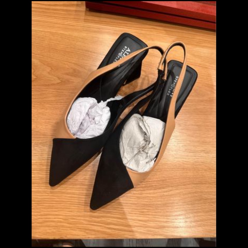 New Condition - Alfani Women’s Step ‘N Flex Block Heels - Size US 9.5